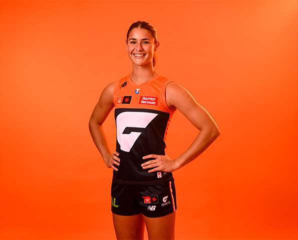 Yasmeen Janschek Yasmeen Janschek