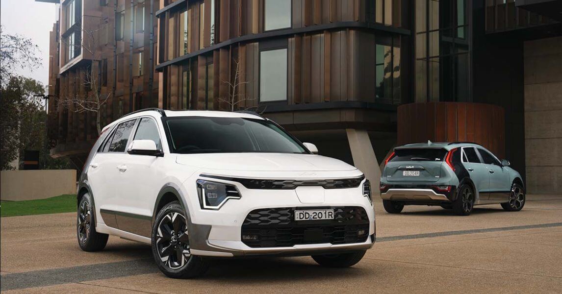 Kia Niro Electric Review- White kia and blue kia