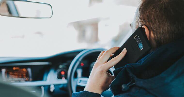 mobile-phone-driving-laws-australia- THUMBNAIL