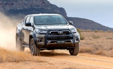 Toyota-HiLux-review-760x400 1 globalblog'